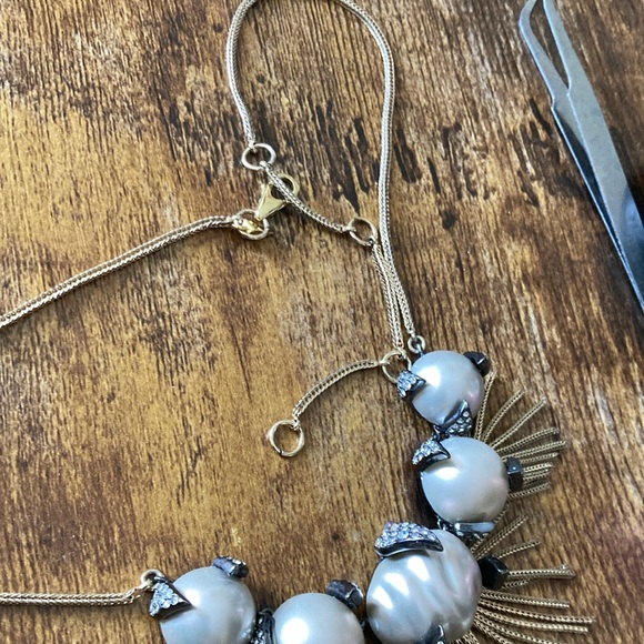 Lot of 2 Alexis Bittar necklaces.  All stones intact. Very good condition. - Picture 2 of 8